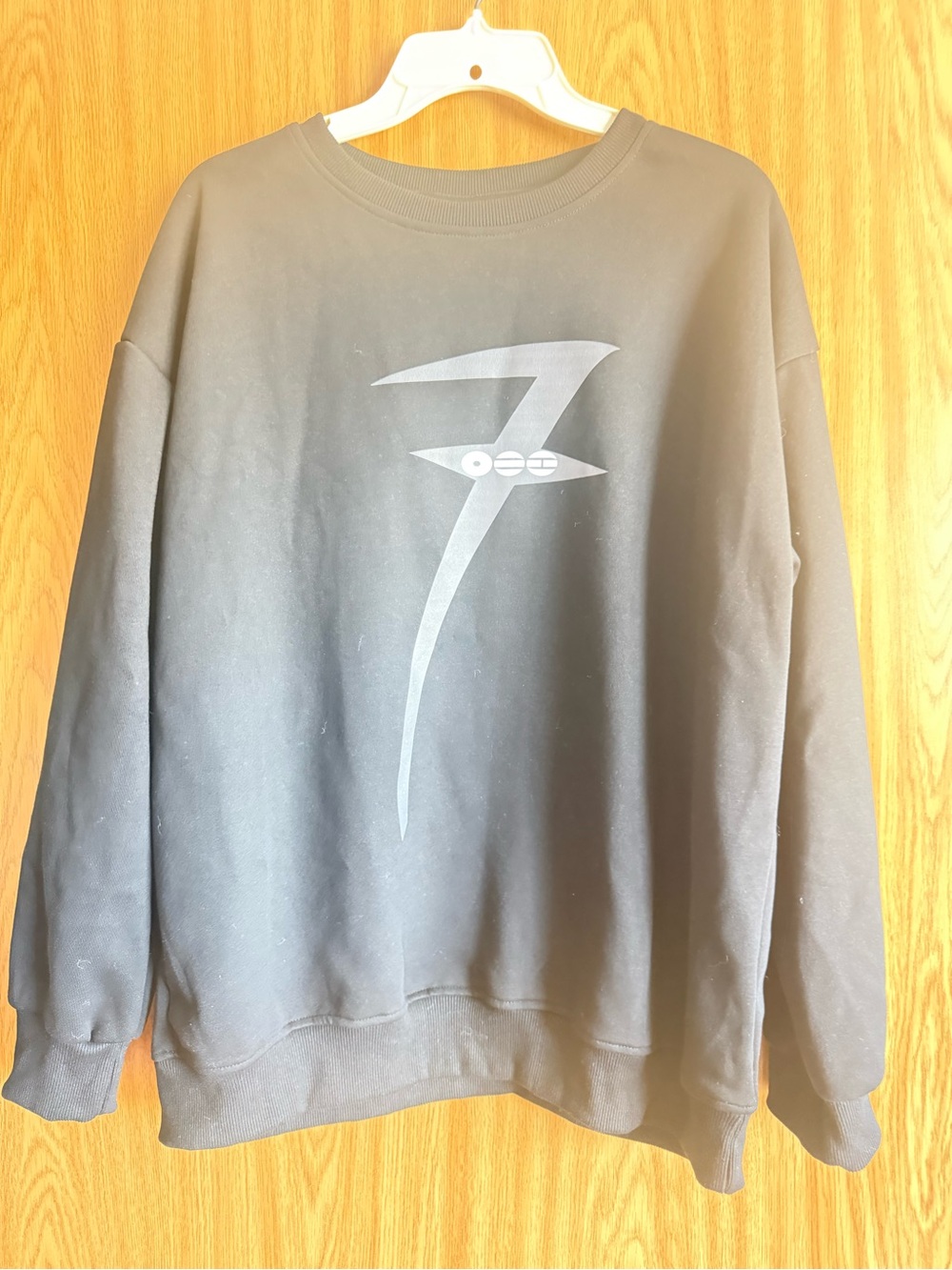 Black Graphic Crewneck Sweatshirt - Arirang tour, NON Weverse official merch